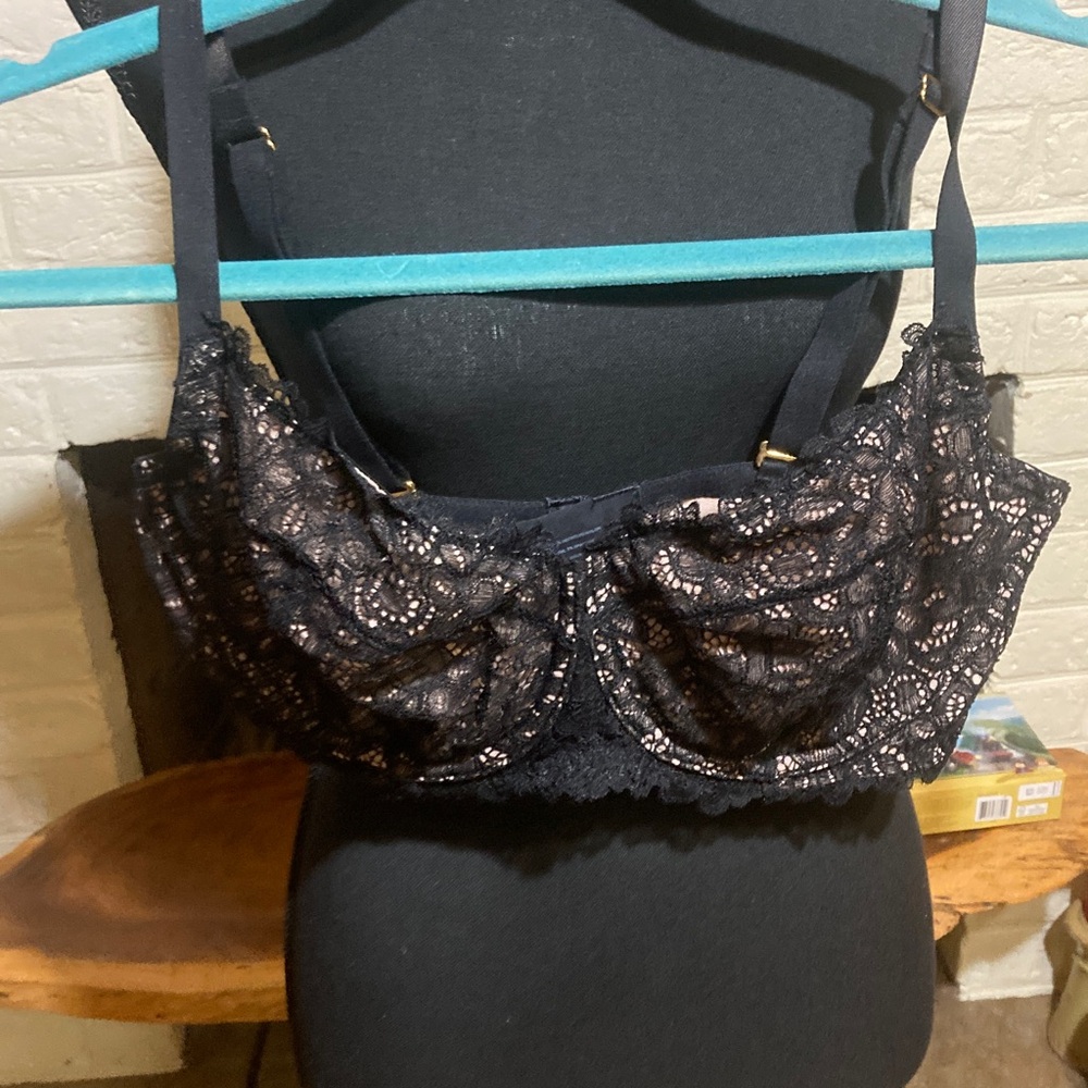 Soma Black Lace Underwire Bralette - Women Intimates size 38DD